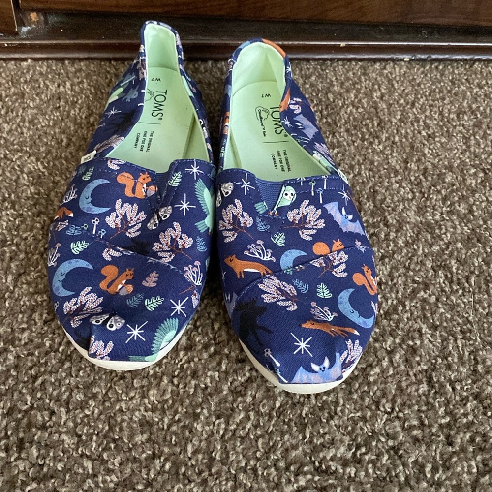 Tom's Cloudbound Sole Alpargata Woodland Creatures Slip On Shoes size 7